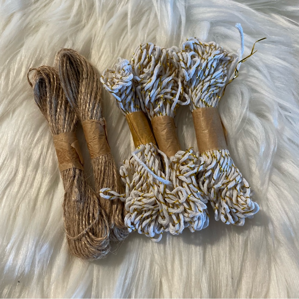 ✨ 🌟10/$10 Natural Twine and White-Gold Twisted String Gift Wrap
